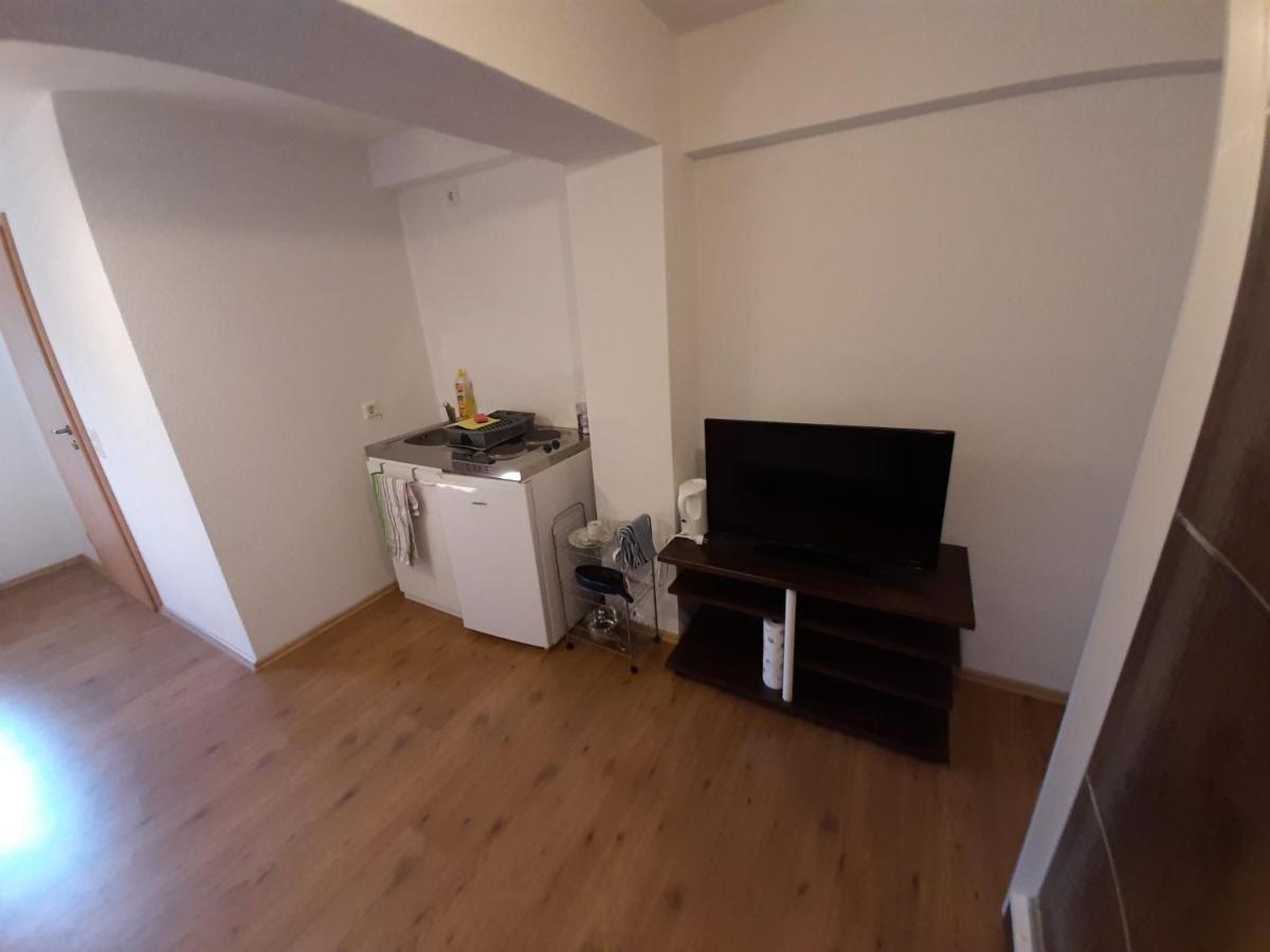 Biberach-Riss-Zimmer-Frei, Einzel-Zimmer Bad Kueche Birkenhard Eksteriør billede