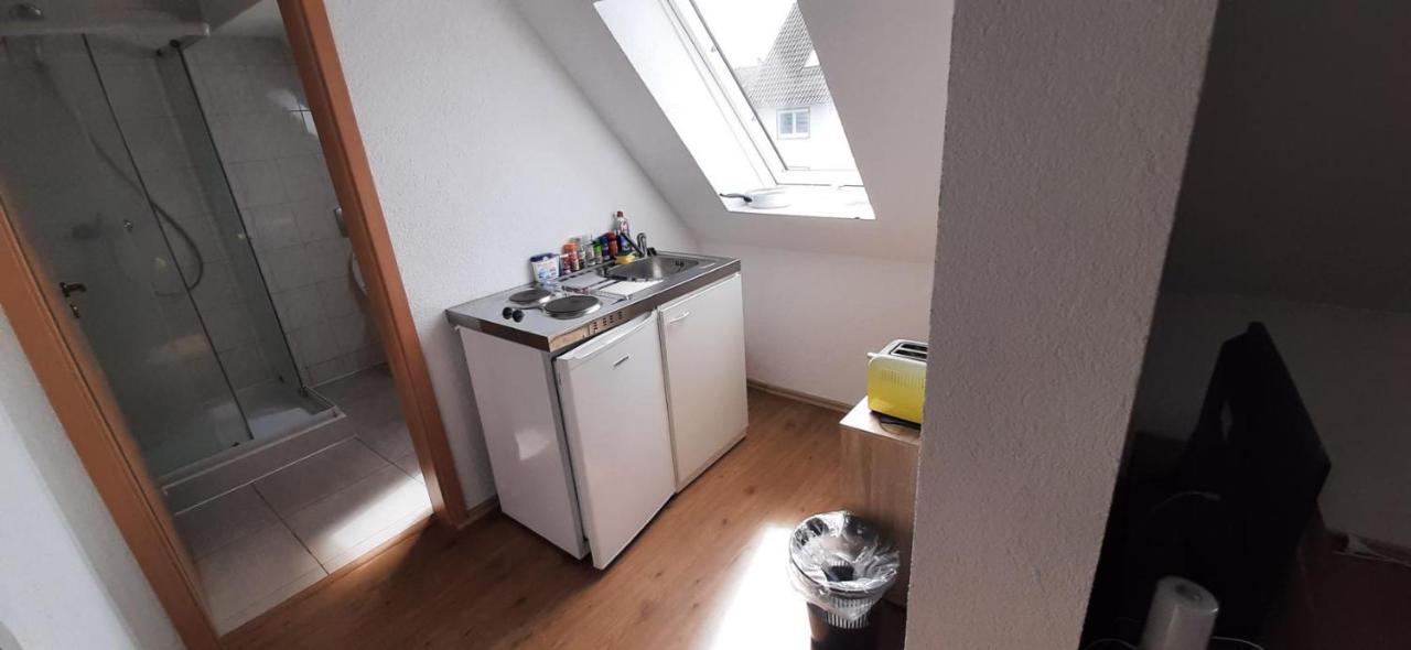 Biberach-Riss-Zimmer-Frei, Einzel-Zimmer Bad Kueche Birkenhard Eksteriør billede