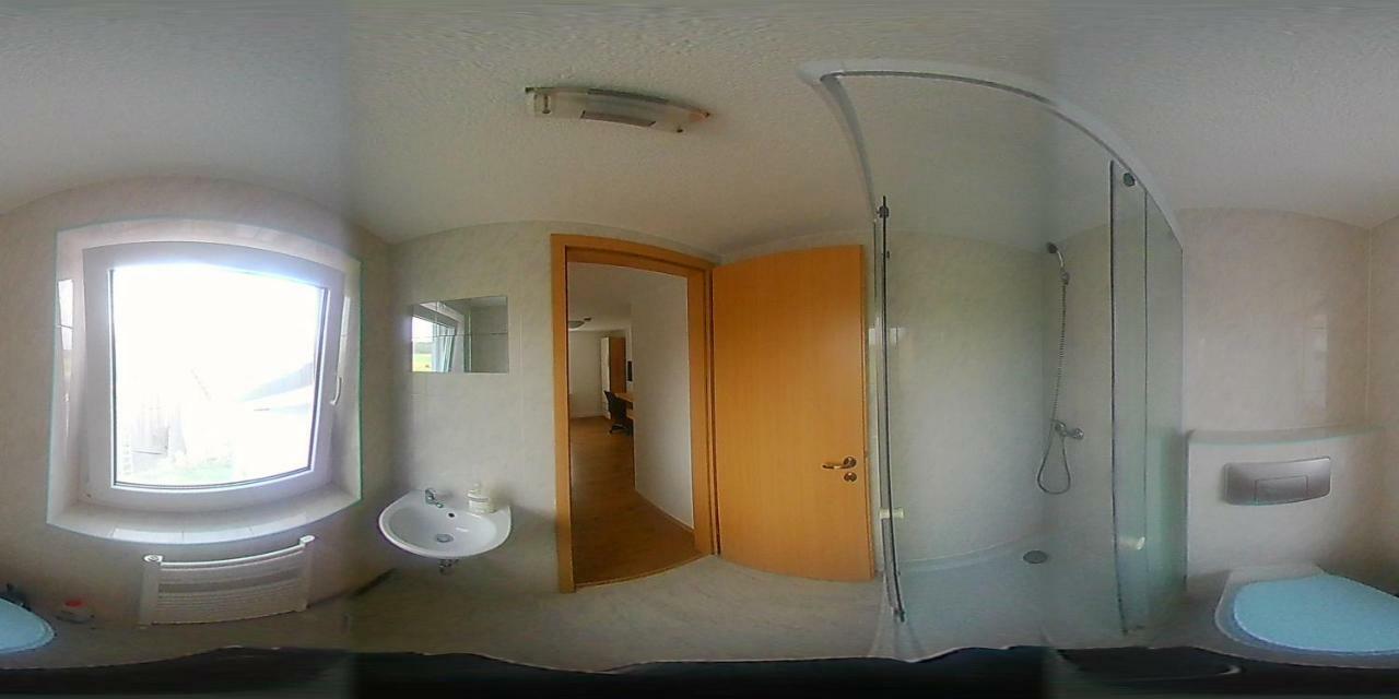 Biberach-Riss-Zimmer-Frei, Einzel-Zimmer Bad Kueche Birkenhard Eksteriør billede